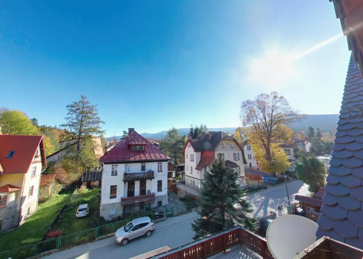 Guest house Dom Wypoczynkowy Topaz Szklarska Poreba