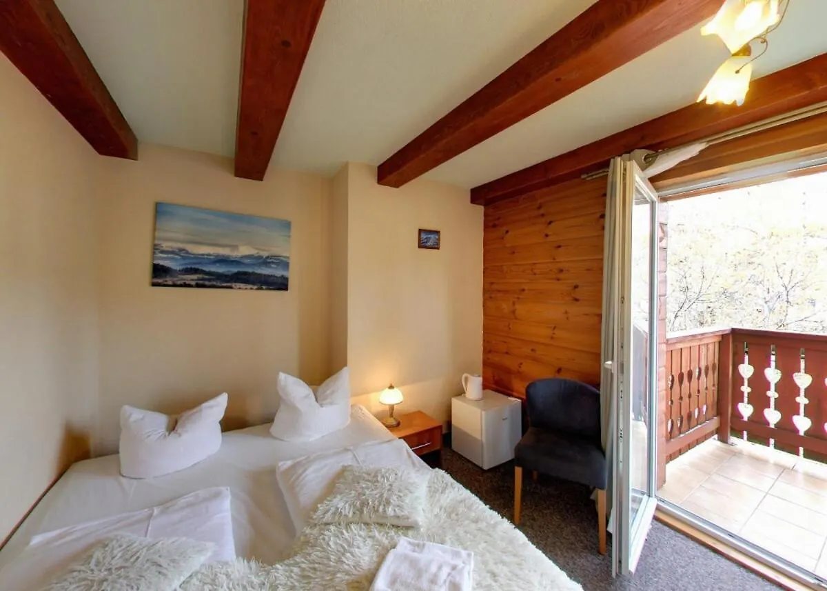 Dom Wypoczynkowy Topaz Szklarska Poreba Guest house